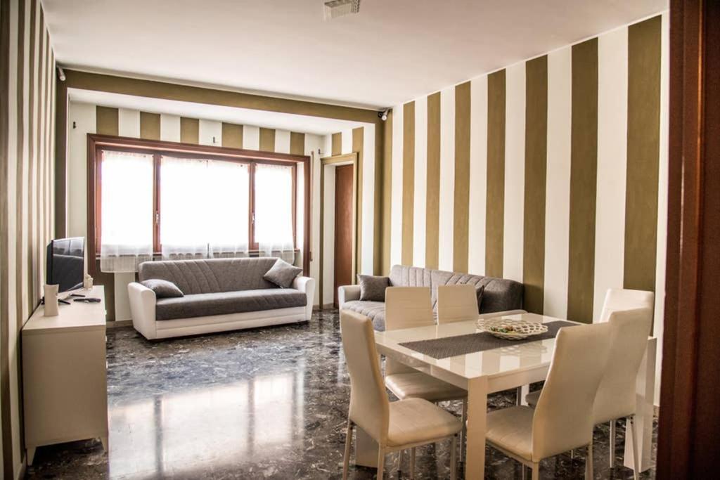 Appartement near Museum à Rome Extérieur photo